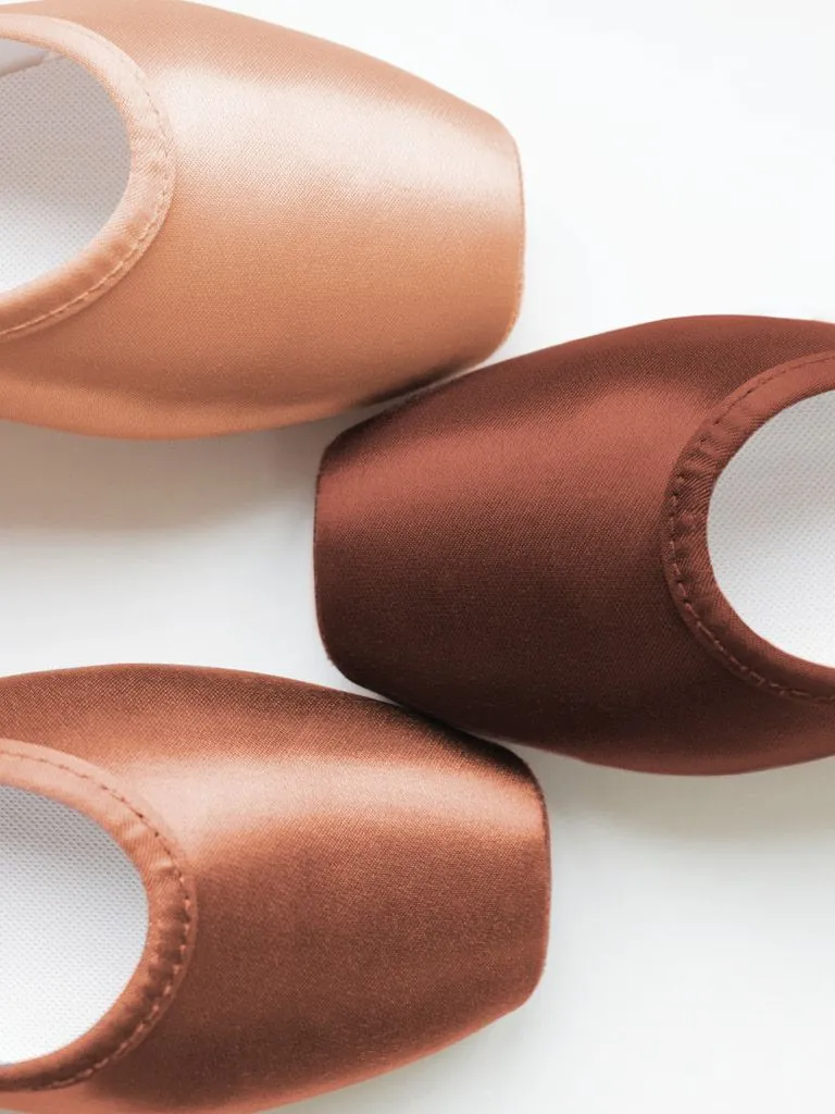 Gaynor Minden | Classic Fit Pointe Shoe | Size 9.5 | Cappuccino
